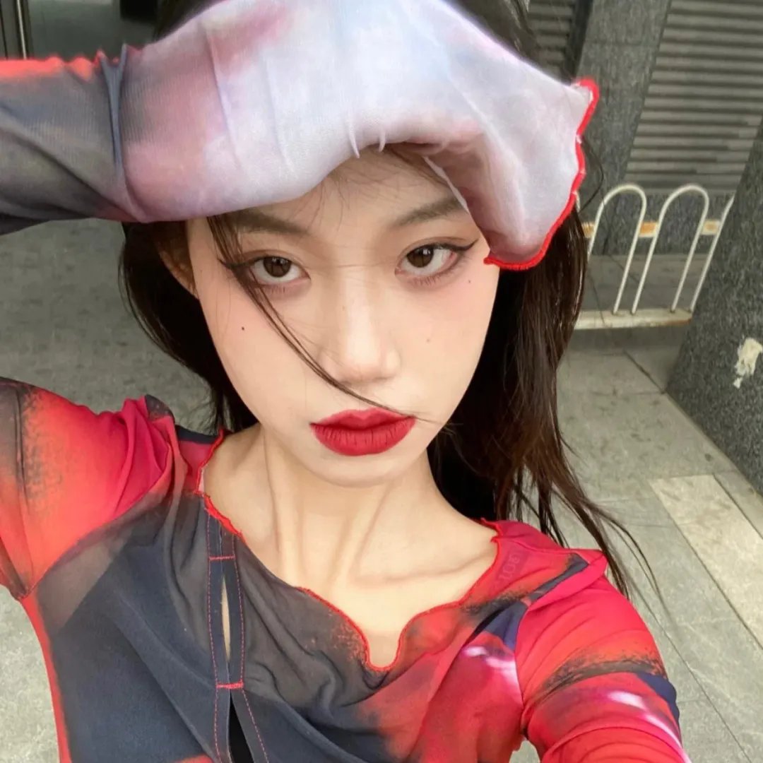 香车美人
